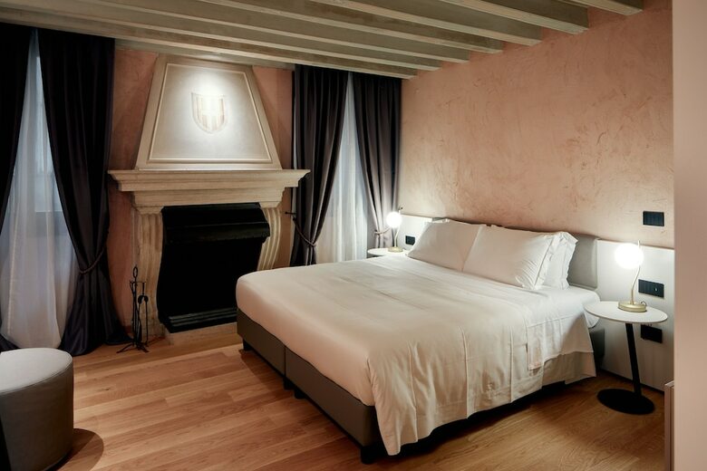 Hotel Ca' Dei Proverbi Suites