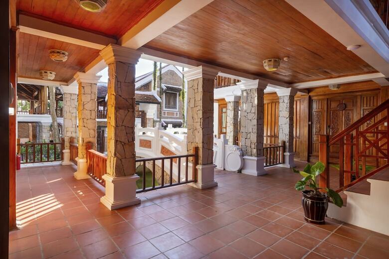 Hotel Old Town Resort Phu Quoc