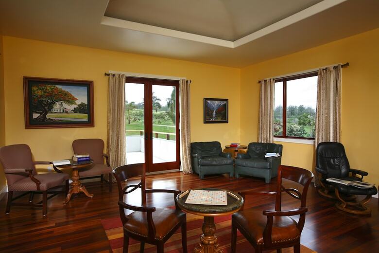 Hotel Hawaii Island Retreat