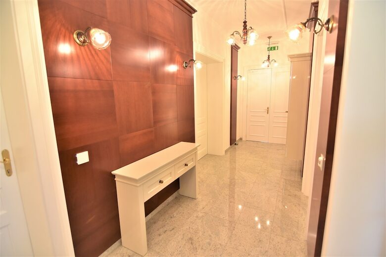 Vila Kljuce Apartments Bled