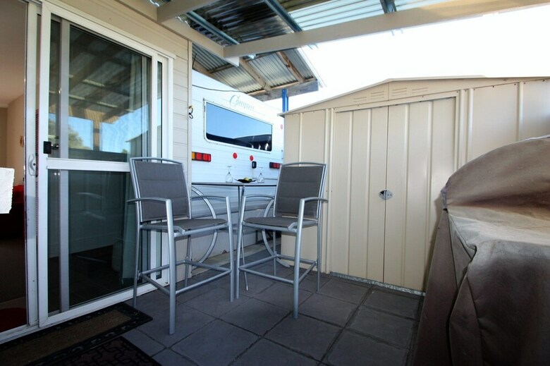 Bay 79 Ledge Point Holiday Park