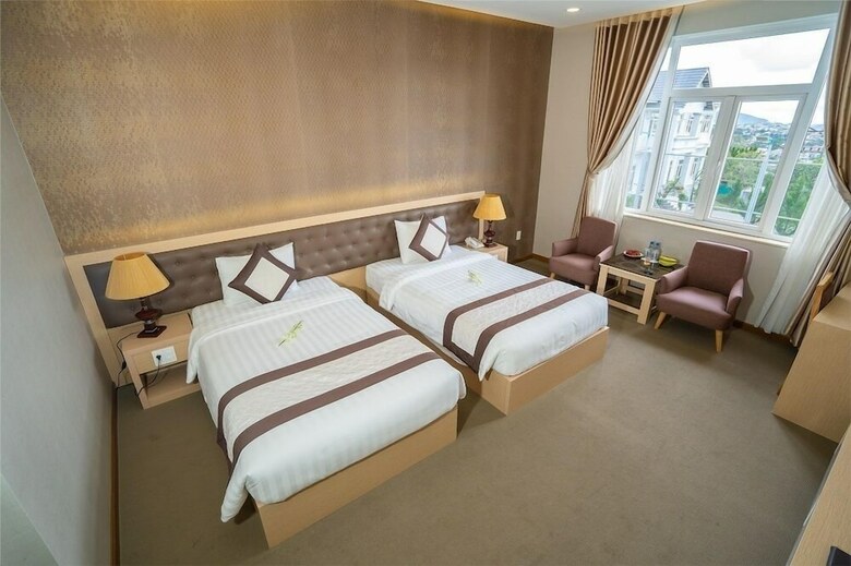 Navy Hotel Da Lat