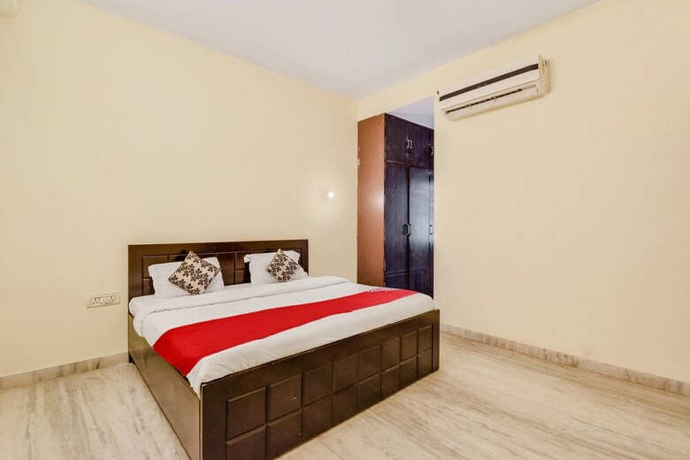 Oyo 60892 Hotel Shree Sumukh