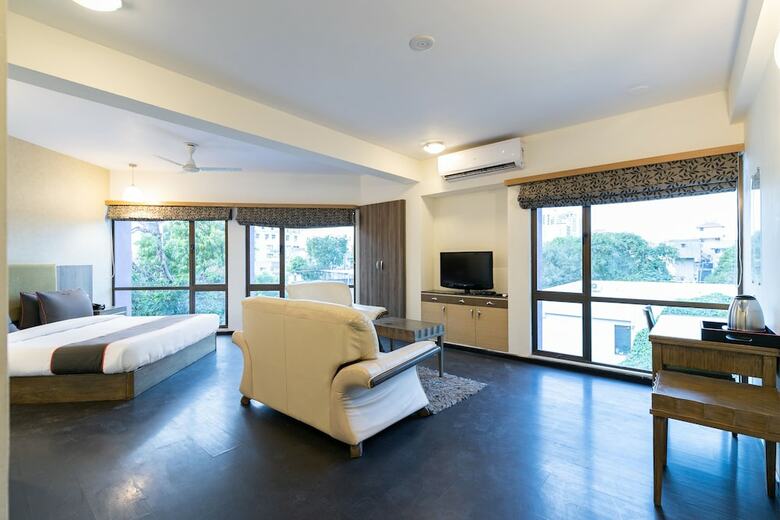 Hotel Collection O 47553 Oriental Residency