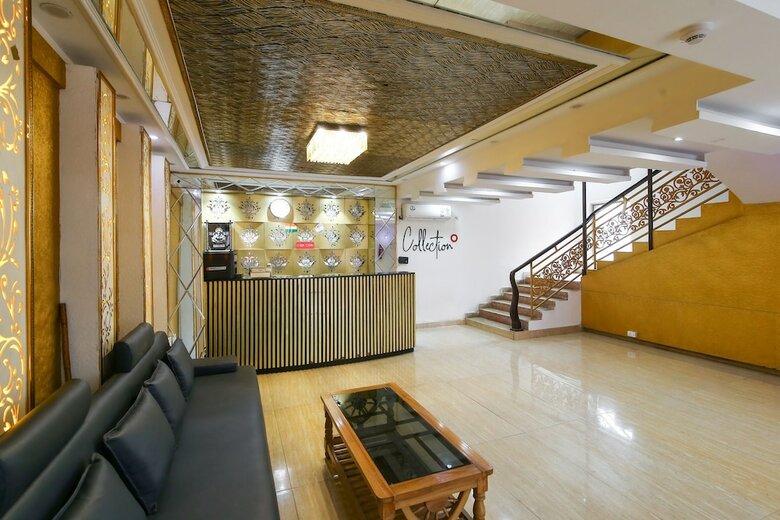Hotel Collection O 50114 S R Grand Charbagh