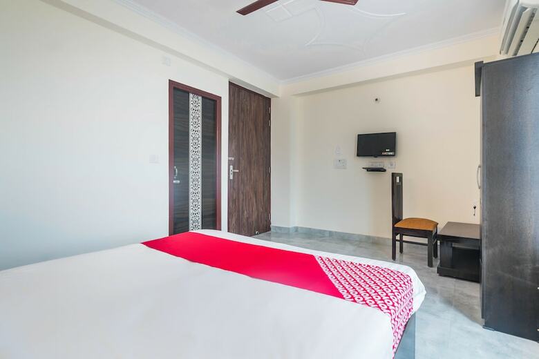 Hotel Oyo Flagship 60887 Kasna