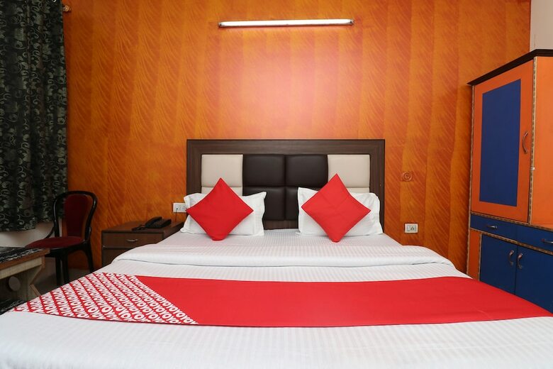 Hotel Oyo 35663 Mayank Palace