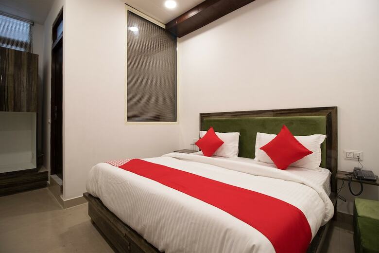 Hotel Oyo 44094 Grand Inn