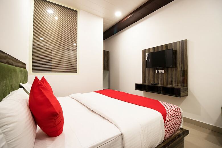 Hotel Oyo 44094 Grand Inn
