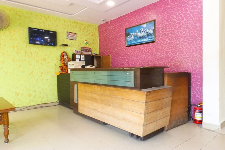 Oyo 40402 Hotel Kirandeep