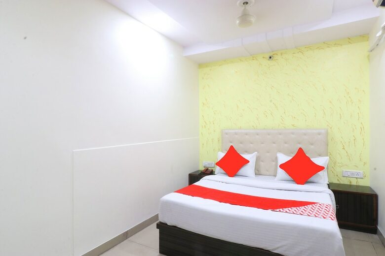 Oyo 40402 Hotel Kirandeep