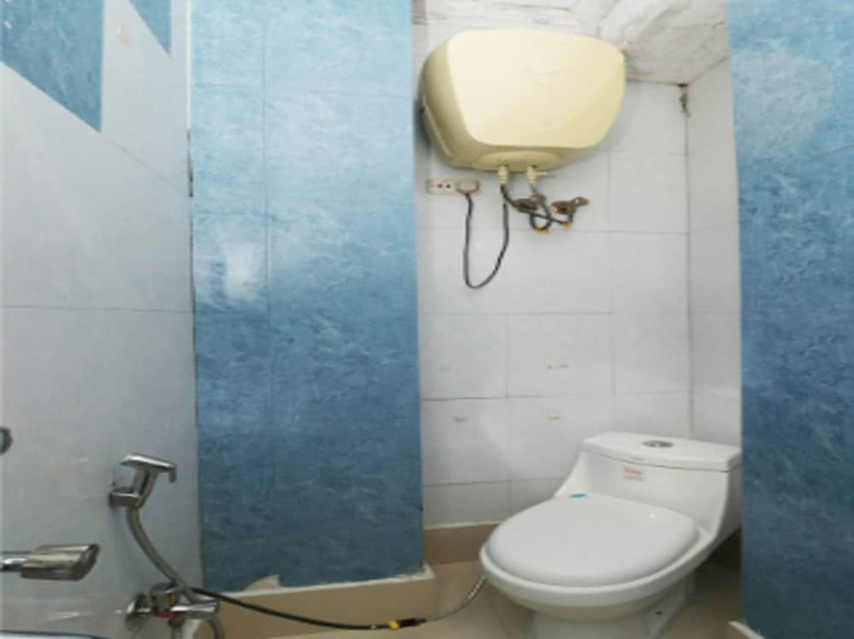 Oyo 27596 Hotel Parkash Dx