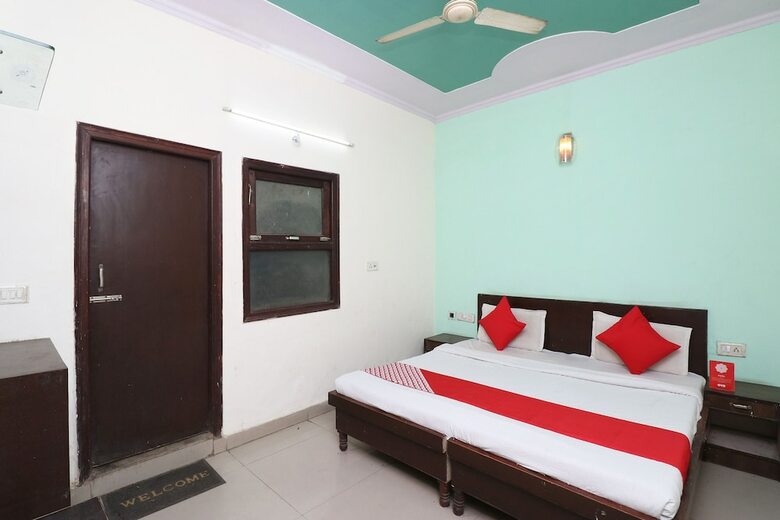 Oyo 29742 Hotel Seva & Restaurant