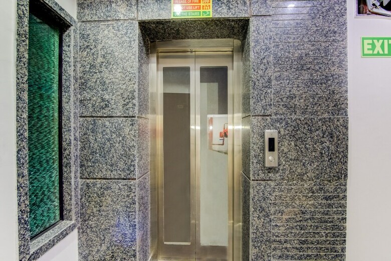 Hotel Oyo 46440 India Continental