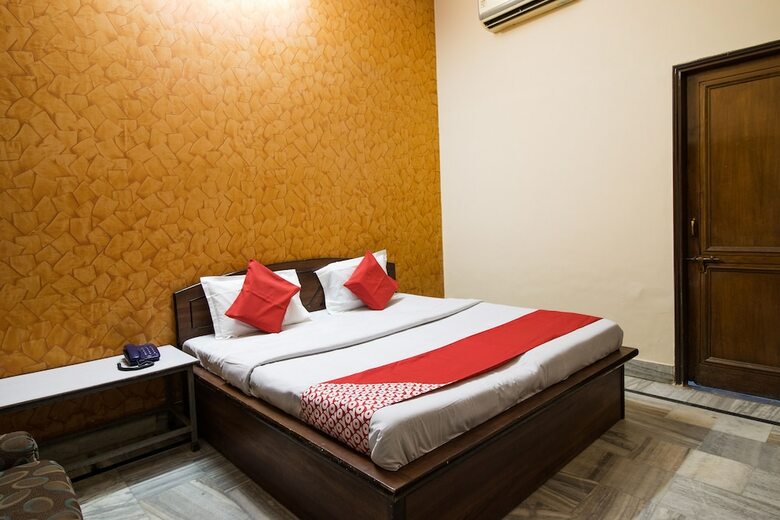 Hotel Oyo 42790 Mukund Resort