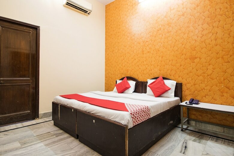 Hotel Oyo 42790 Mukund Resort