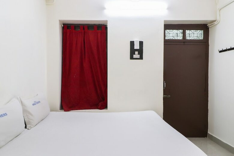 Spot On 47715 Hotel Akil Towers
