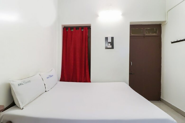 Spot On 47715 Hotel Akil Towers
