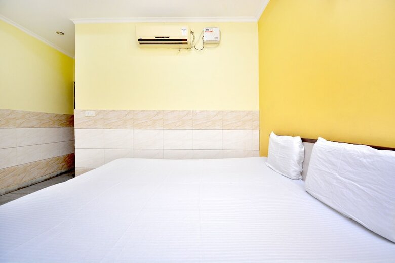 Spot On 41347 Hotel Royal Occassions