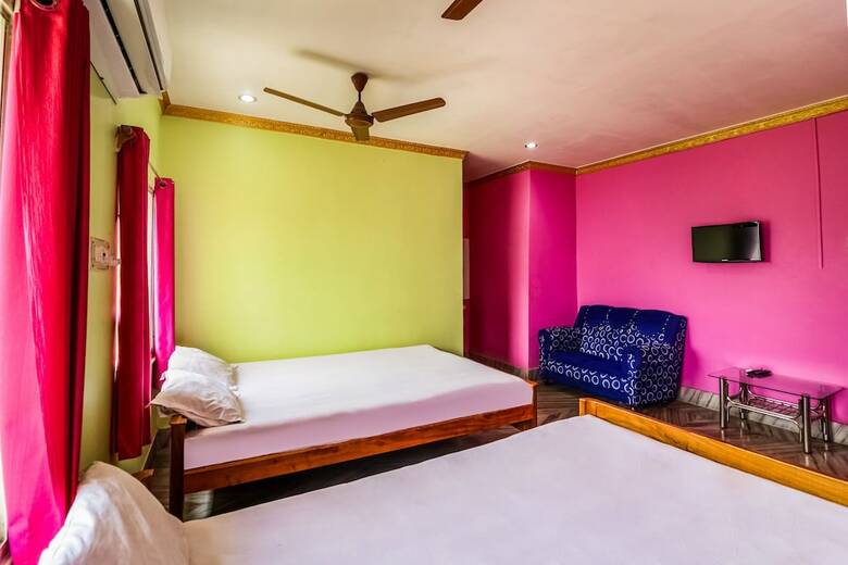 Hotel Spot On 49744 Utsav Inn
