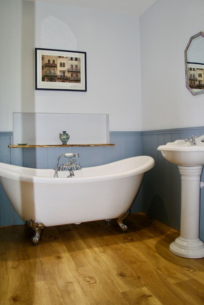 Bed & Breakfast Ebberley Escapes