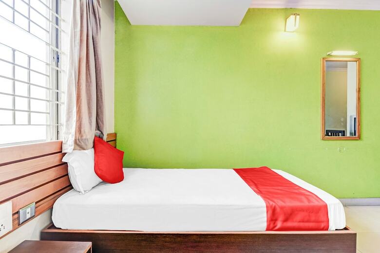 Spot On 60932 Hotel Basera Inn