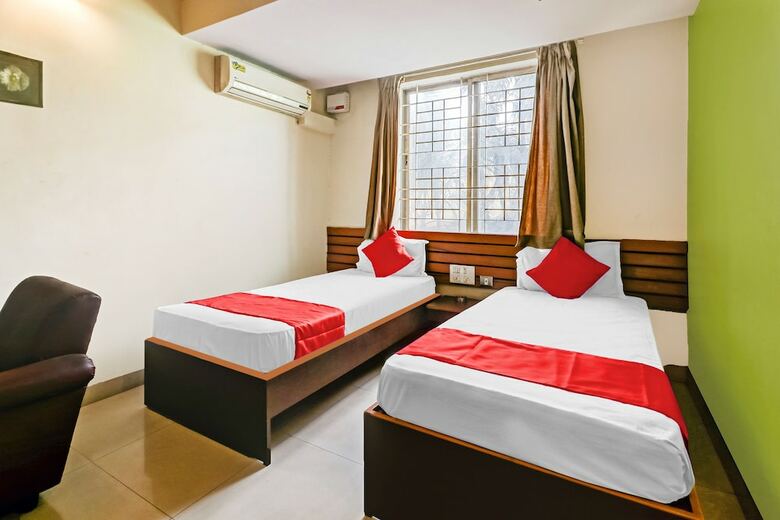 Spot On 60932 Hotel Basera Inn