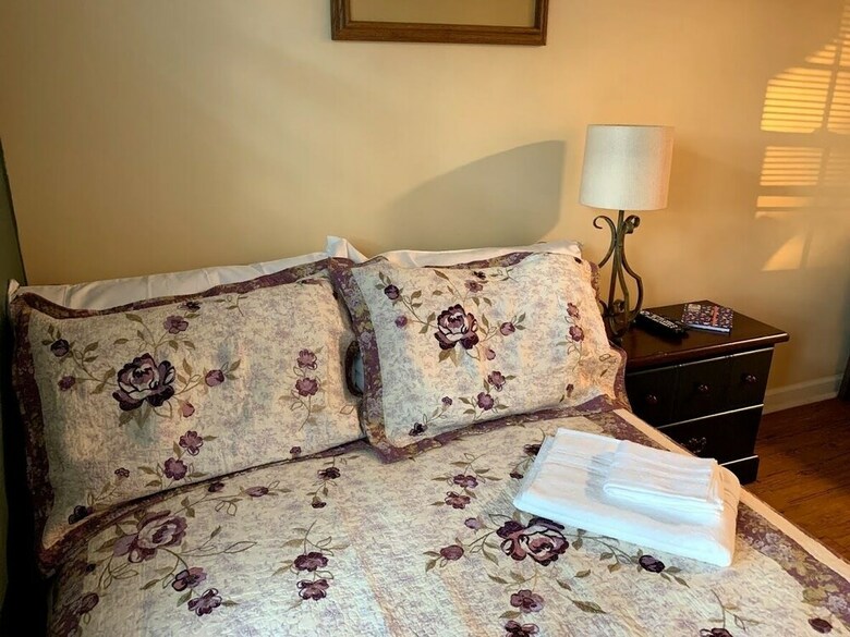 Bed & Breakfast America Sandman B & B