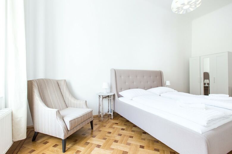 Heymi Apartments In City Center