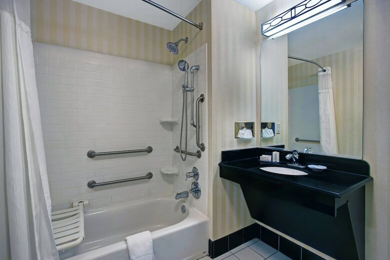 Hotel Fairfield Inn & Suites By Marriott Carlsbad