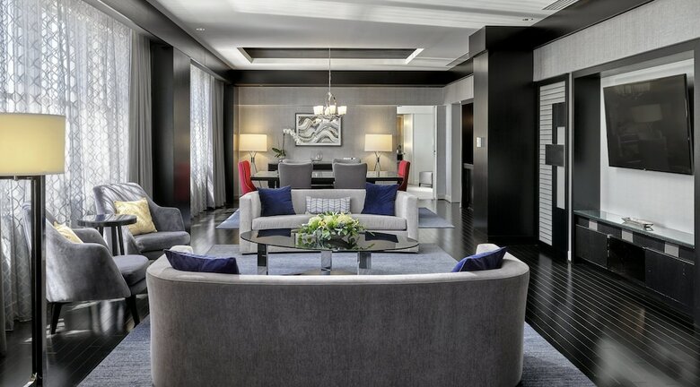 Loews Philadelphia Hotel