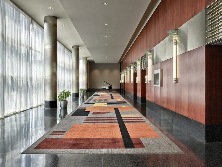 Loews Philadelphia Hotel