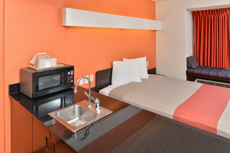Motel 6 Richburg