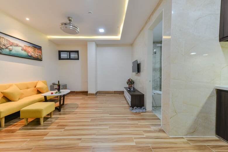 Yen Vang Hotel & Apartment