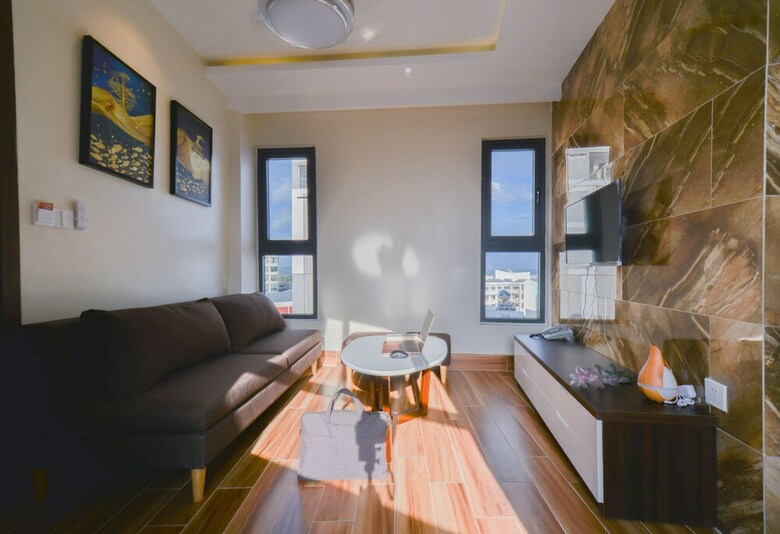 Yen Vang Hotel & Apartment