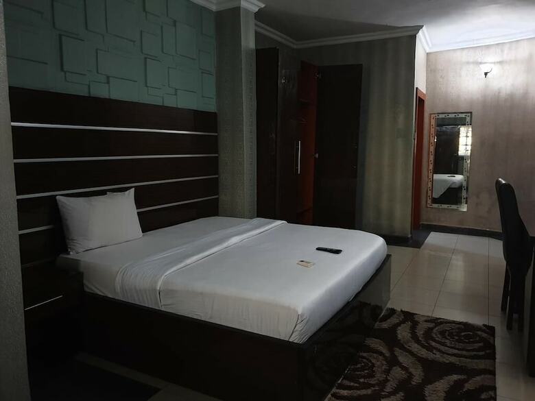 Hano Hotels And Suites