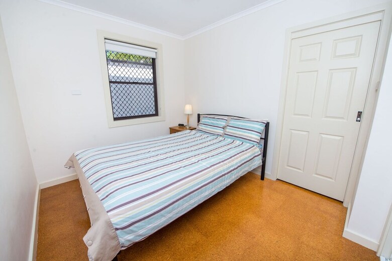 Shoal Bay Avenue, Unit 1/7