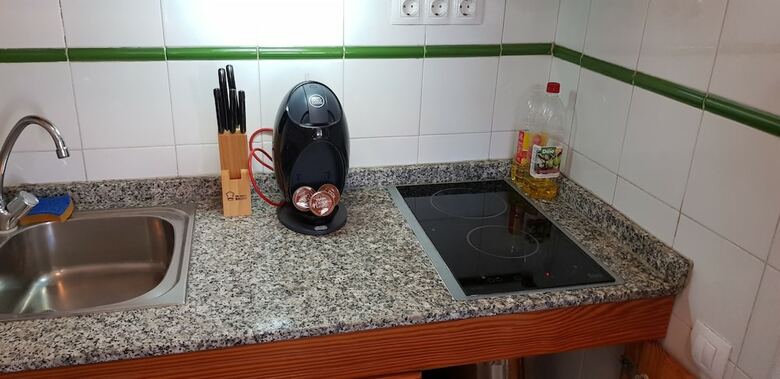 2 Bedroom Apartment 2 Min From Beach