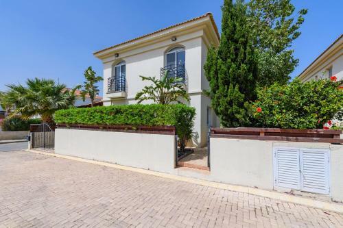 Villa Ramona