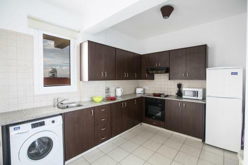 Pernera Sea View Apartment 101