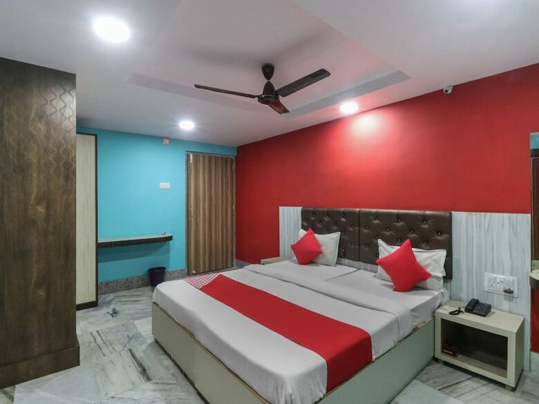 Spot On 35444 Hotel Nirmalya