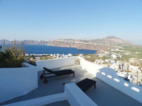 Caldera Sky & Sea