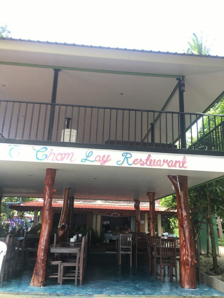 Hotel Phumiphat Resort  Koh Mook