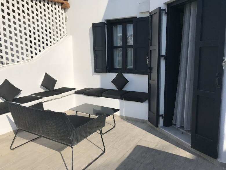 Garden Apartment