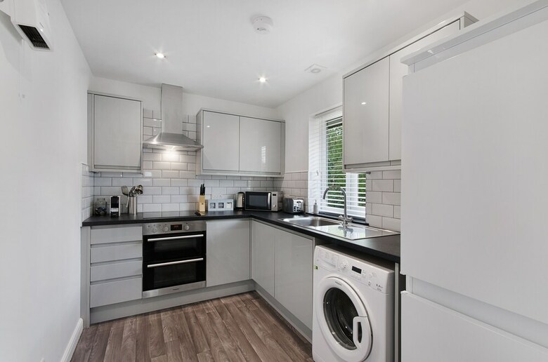 Apartamentos Karah Suites - The Galleria