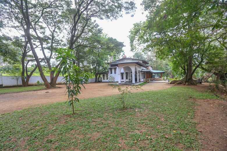 Hotel Grand Kalundawa - Dambulla's Hidden Secret
