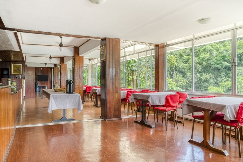 Oyo Hotel Conora