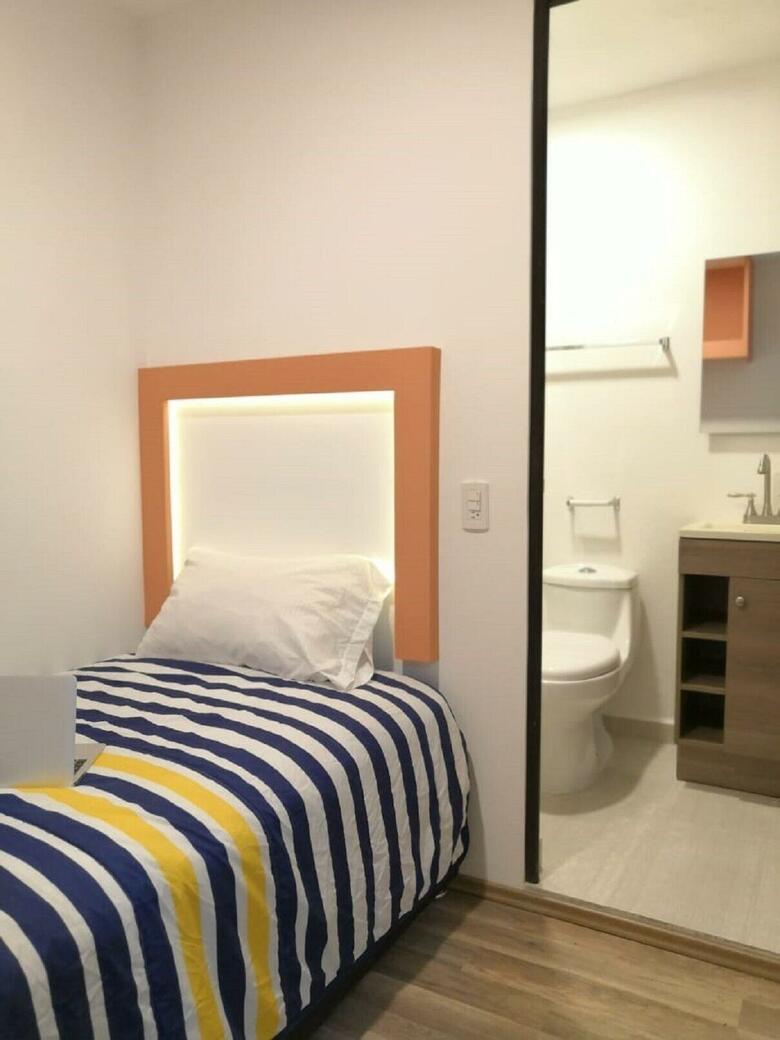 Hotel Dumas 350