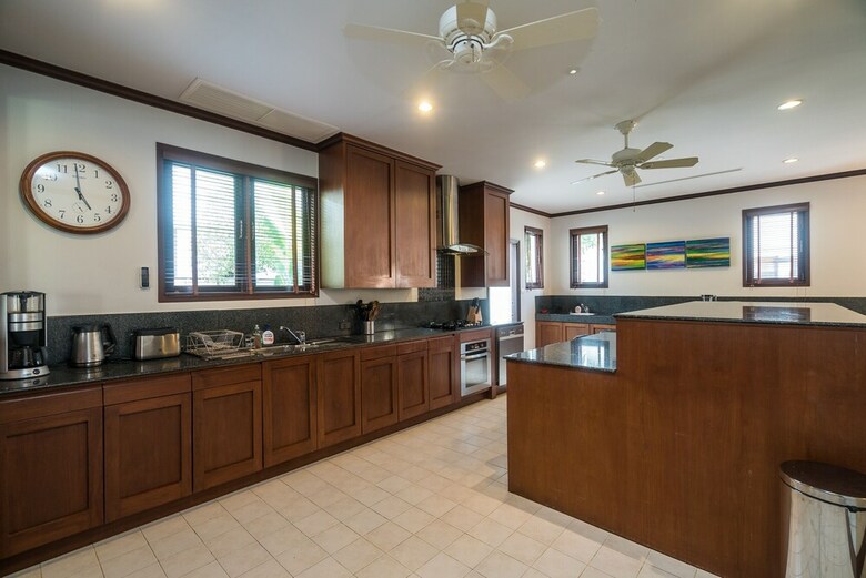 Sai Taan Villas By Lofty