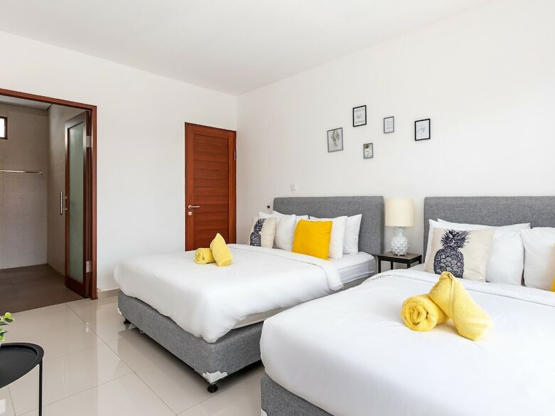 Villa Pineapple